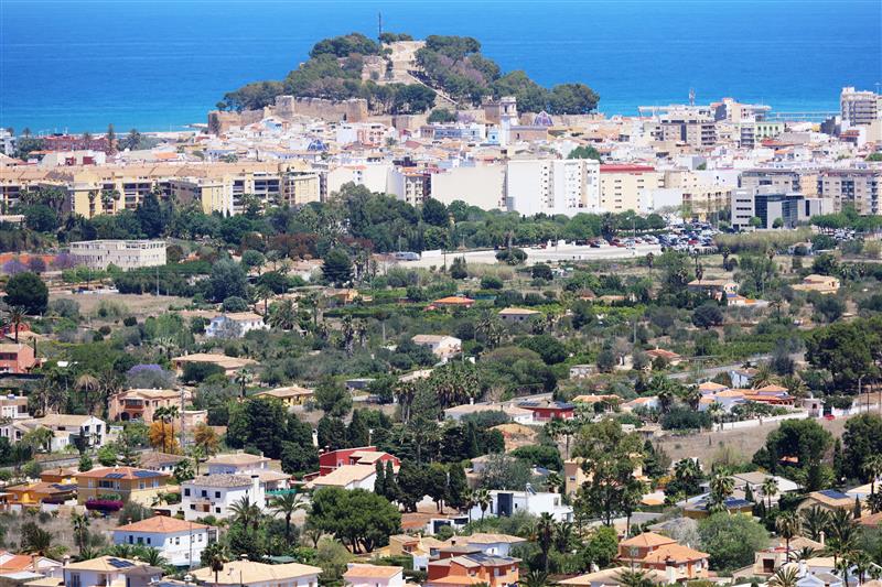 Denia Burg
